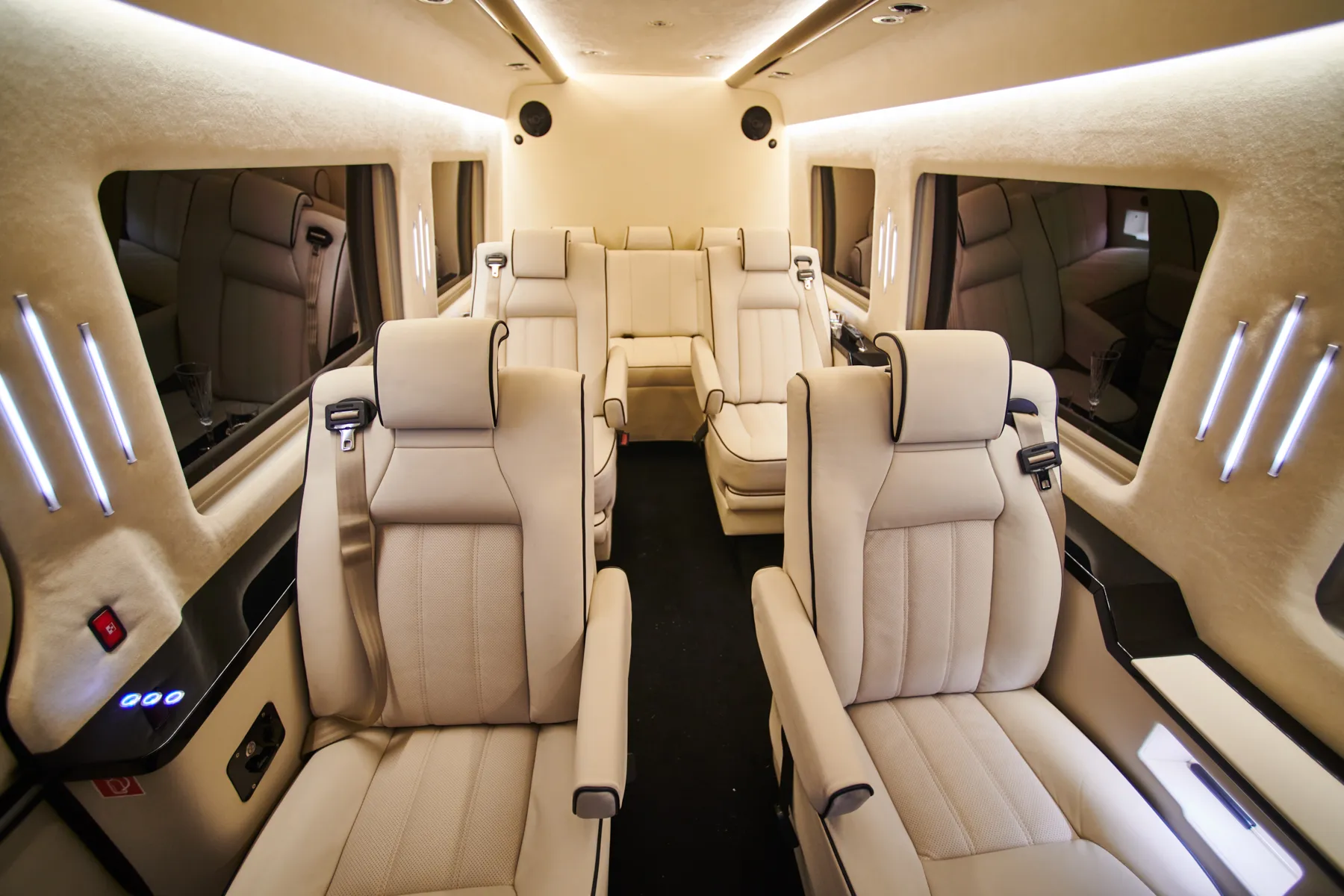 interieur-vehicule-cuir