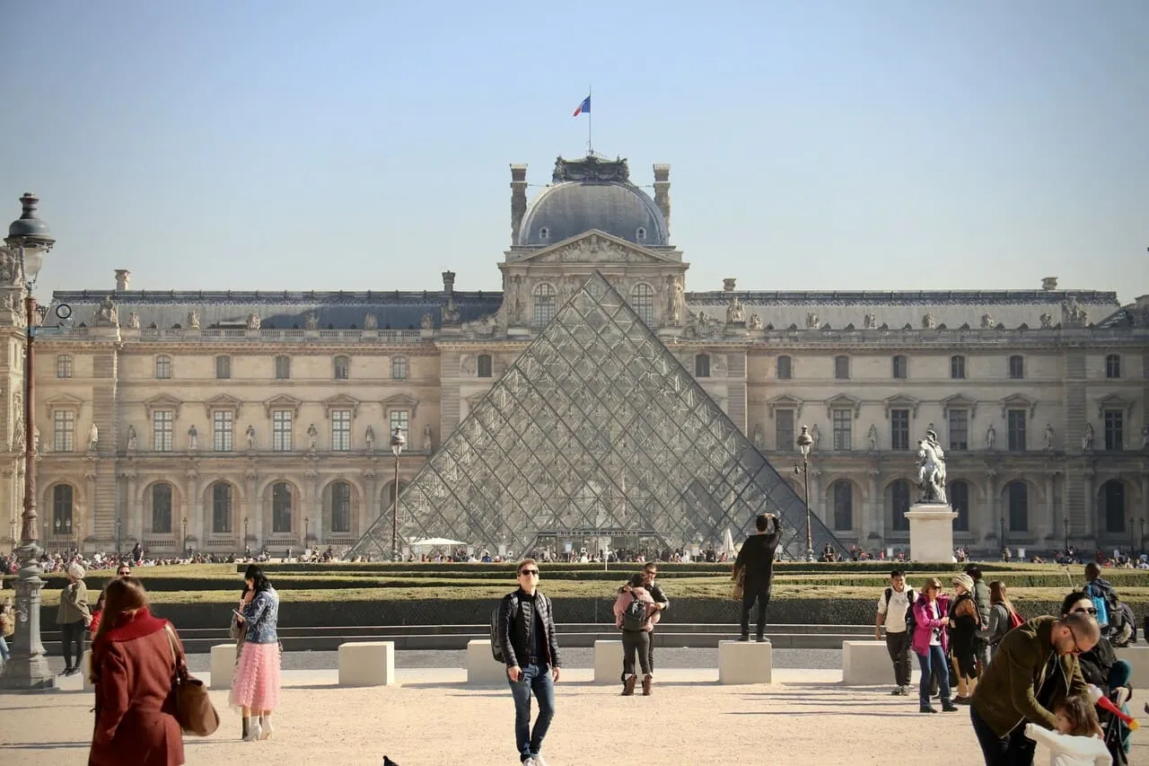 Visite du Louvre à Paris
